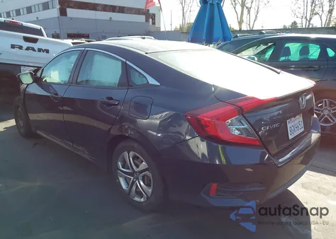 2018 Honda Civic Lx z USA, uszkodzony, nr VIN 2HGFC2F52JH610528